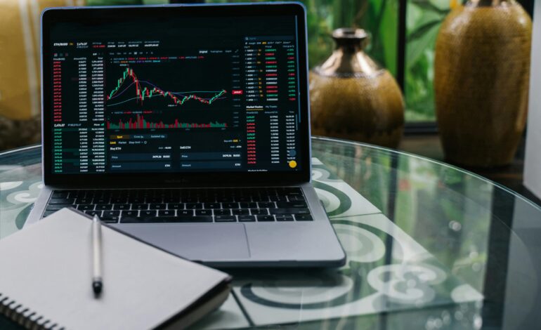 Understanding Crypto Charts and Patterns: A Beginner’s Guide to Technical Analysis